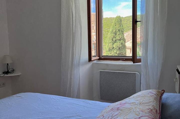 Location de vacances pour 10 personnes, avec jardin à Cabrerolles - 4