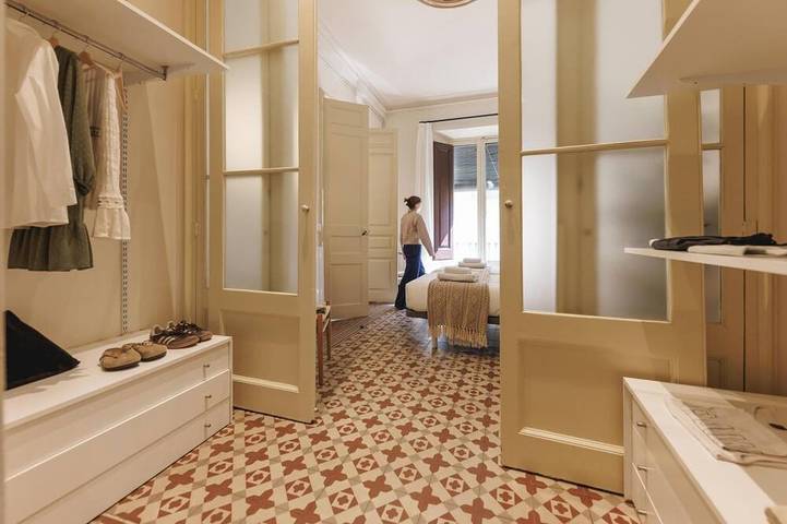 Apartamento entero, Bravissimo Ciutadans B, con 4 dormitorios in Gerona, Gironés