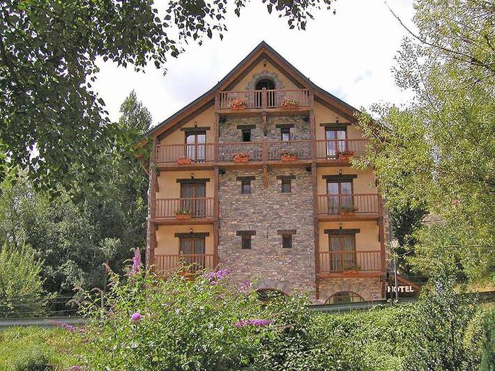 Hôtel pour 2 personnes, avec Piscine à Sallent de Gállego