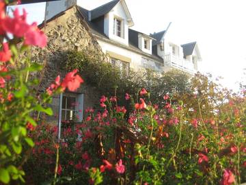 Chambre d’hôte pour 5 personnes, avec jardin dans Côte de Granit Rose