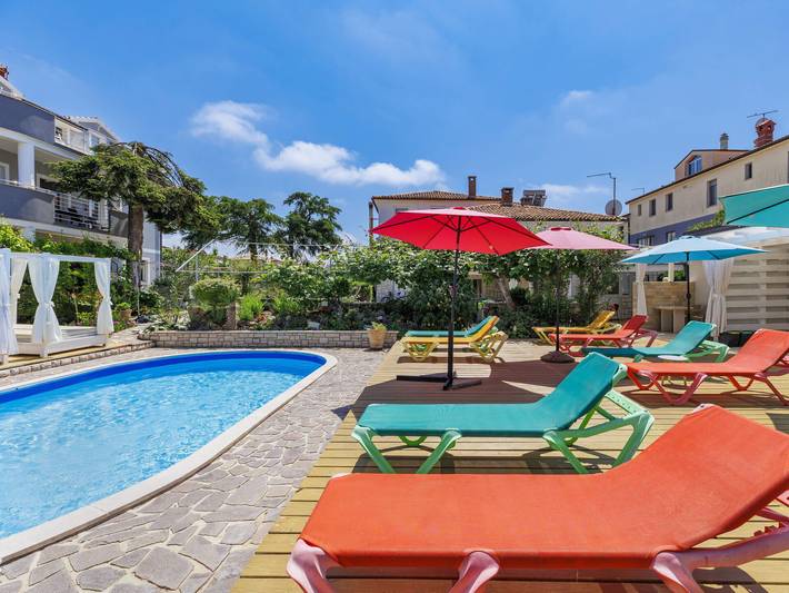 Ferienwohnung für 2 Personen, mit Pool und Garten in Umag und Umgebung
