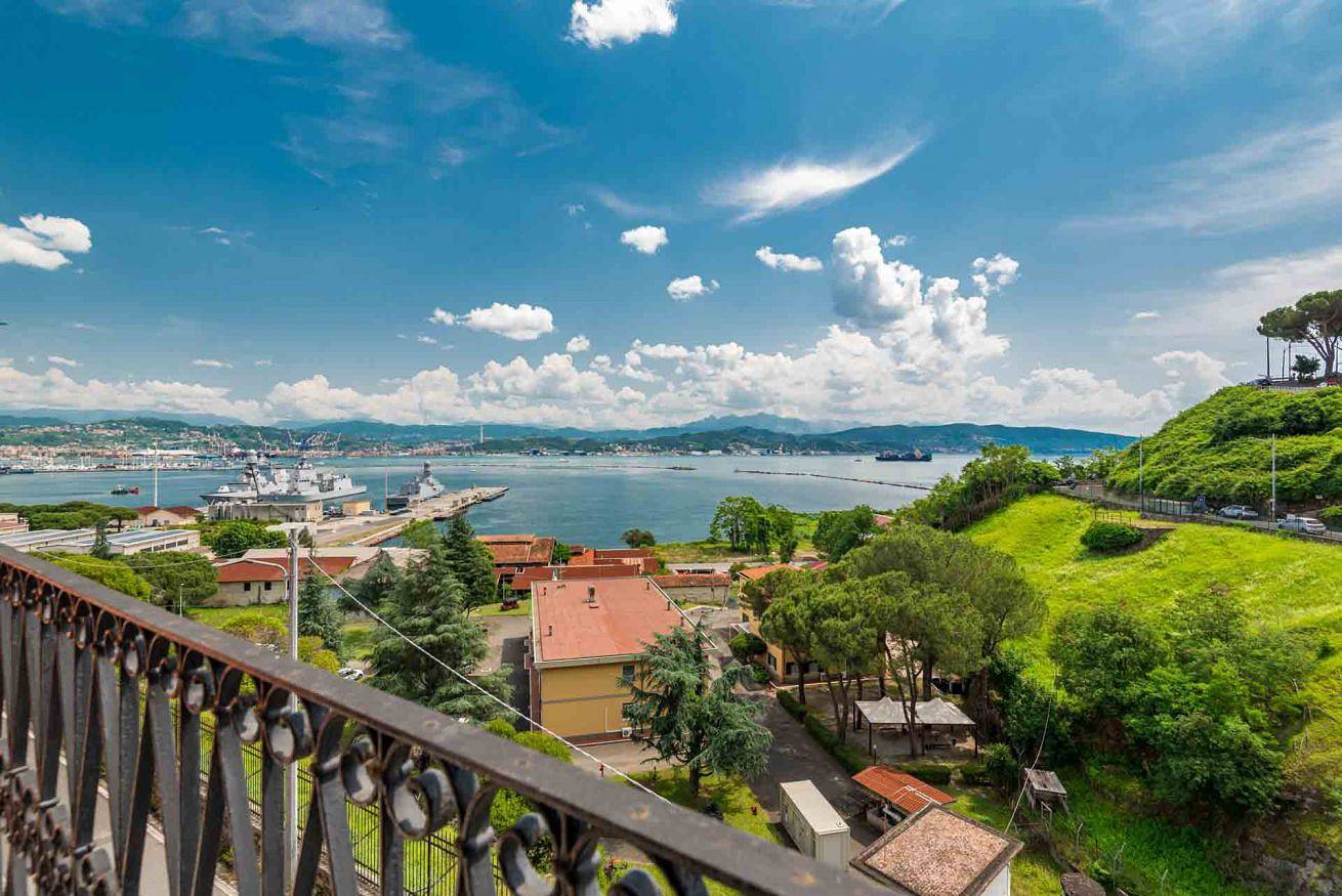 Apartamento entero, Fieschi 316 in La Spezia (City), La Spezia