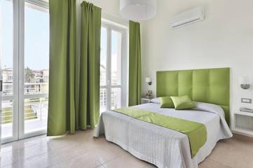 Hotel für 2 Personen, mit Whirlpool und Terrasse in Lido di Camaiore