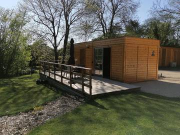 Gîte pour 4 personnes, avec terrasse à Saint-Michel-Mont-Mercure