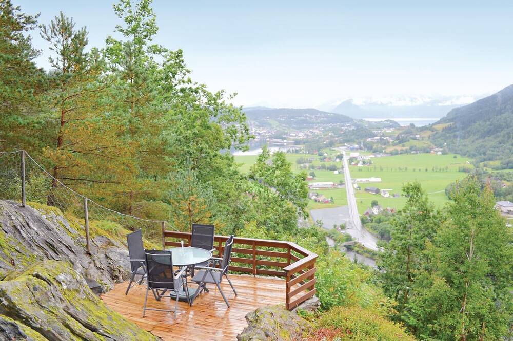 Koselig hjem i Norheimsund in Kvam herad
