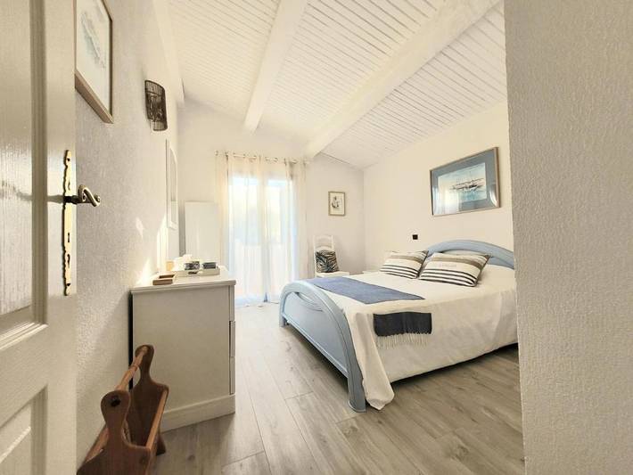 Chambre d’hôte pour 2 personnes, avec vue ainsi que piscine et jardin à Saint-Raphaël - 3