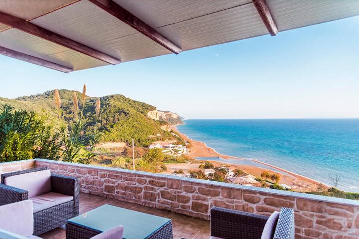 Villa für 5 Personen, mit Garten und Balkon, mit Haustier auf Korfu