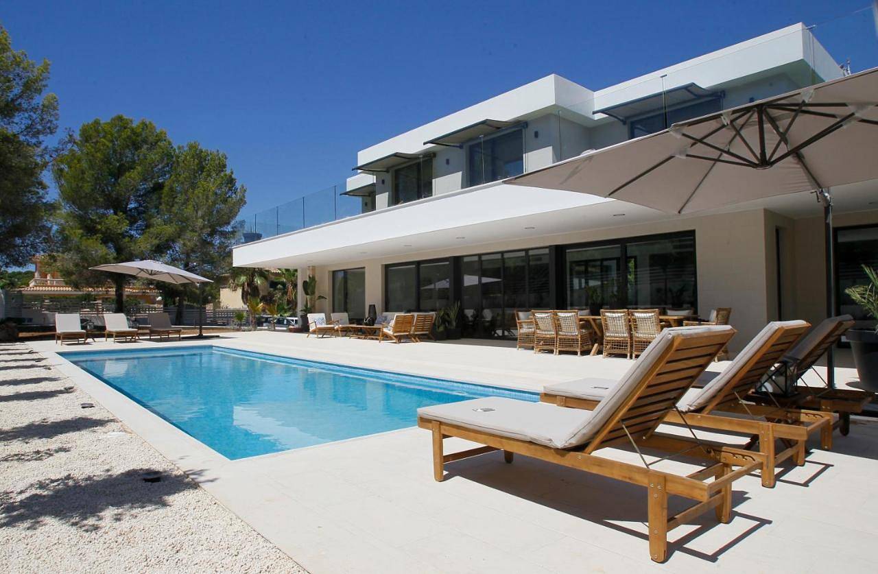 Villa Sp Suites Santa Ponsa in Santa Ponça, Calvià