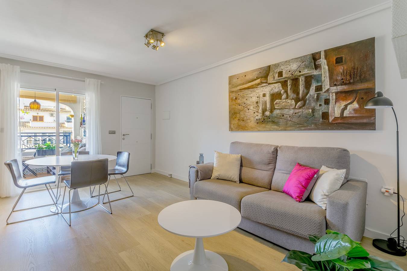 Hel lejlighed, Belle Home Sun Terrace, Pool & Beach in Mediterraneo (Gran Alacant), Santa Pola