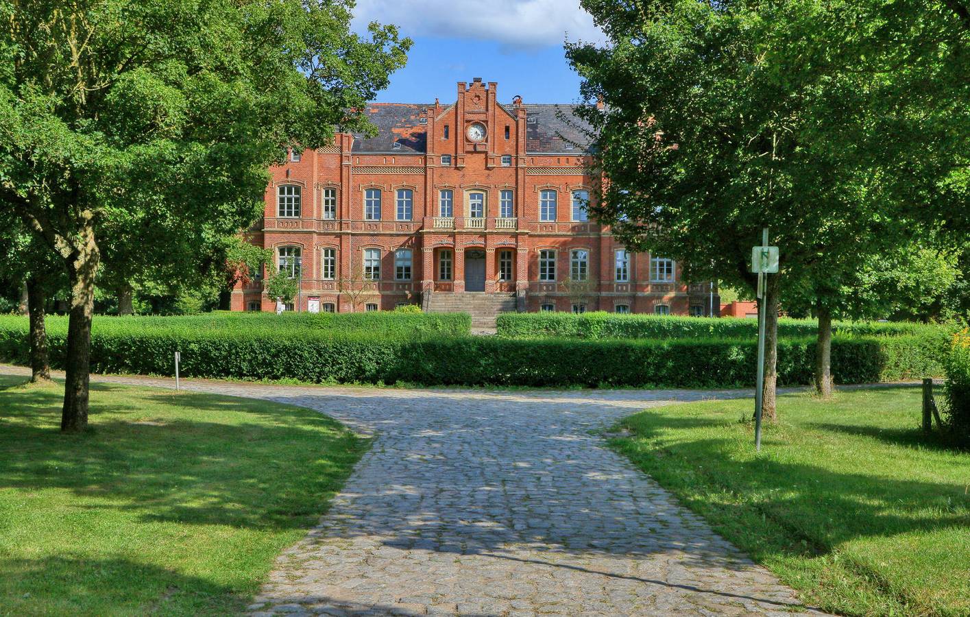 Ganze Ferienwohnung, Gemütliche Wohnung in der Nähe von Krakau See mit Parkplatz in Alt Sammit, Krakow am See