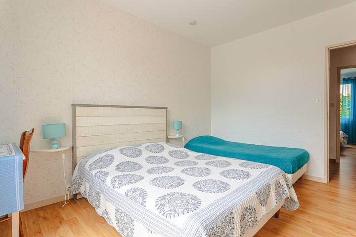 Location de vacances pour 3 personnes, avec jardin à La Brée-les-Bains - 2