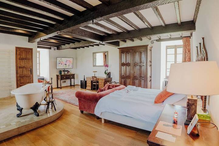 Gîte pour 14 personnes, avec jardin à Castelreng - 2