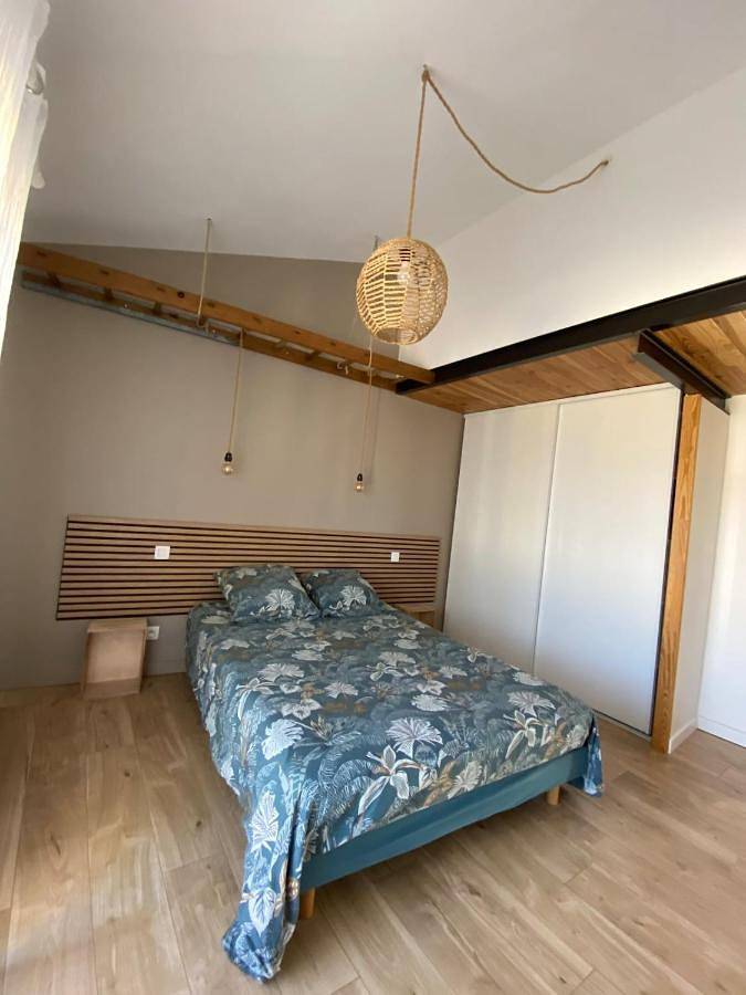 Gîte pour 4 personnes, avec vue et jardin, adapté aux familles à Magalas - 3