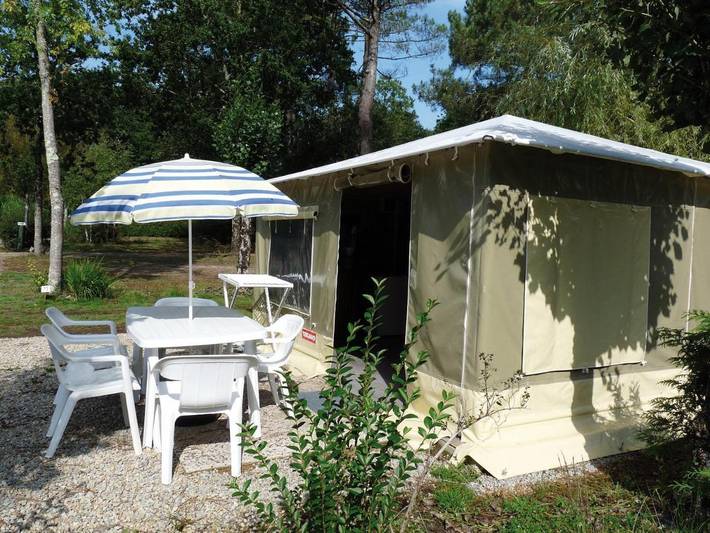 Location de vacances pour 5 personnes, avec jardin ainsi que piscine et terrasse dans Golf Saint-Laurent - 2