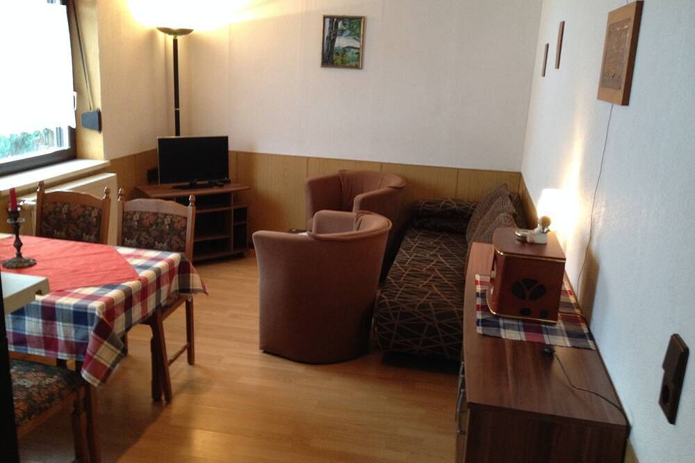 Ferienhaus für 3 Gäste mit 55m² in Waltershausen Ot Fischbach in Emsetal, Waltershausen