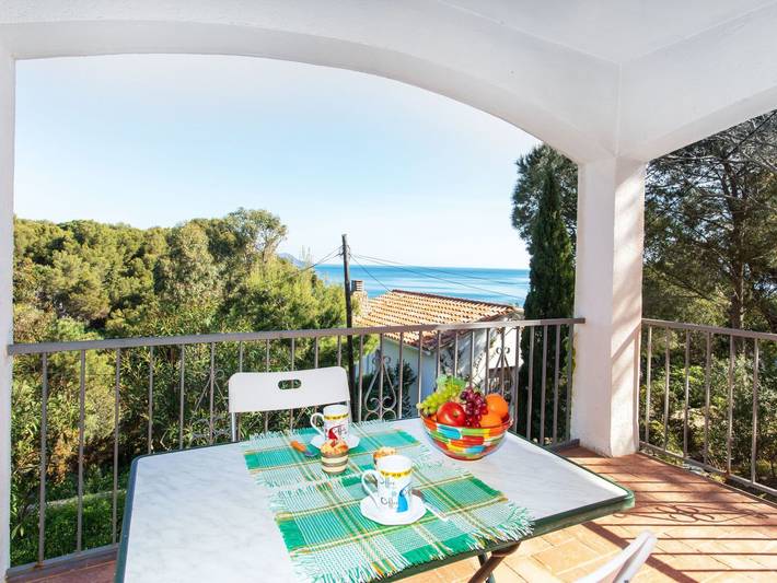 Ferienwohnung für 4 Personen, mit Terrasse in Llanca