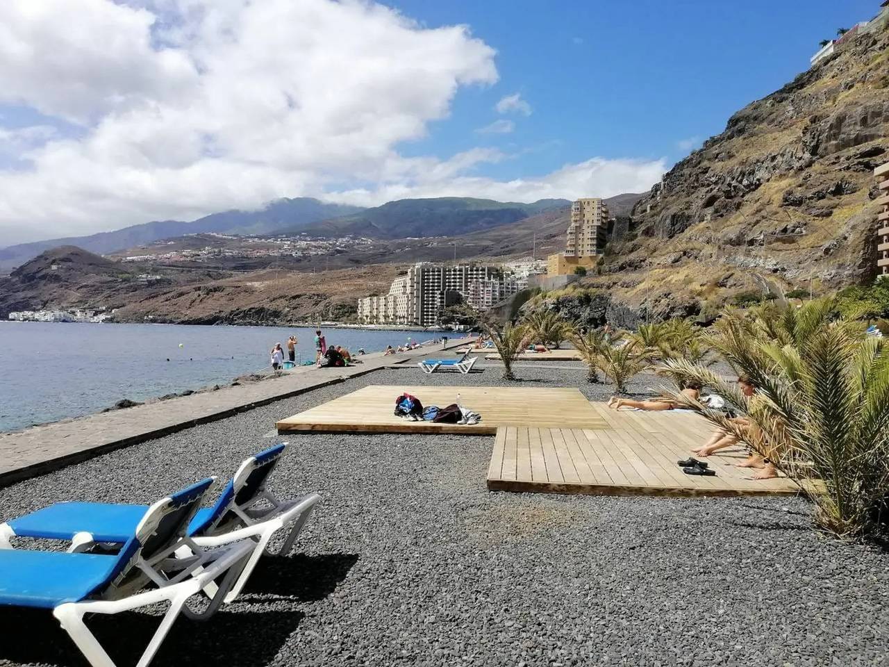 Apartamento vacacional entero, 3 Bed-room & wifii-Radazul beach-Sea View in Radazul Bajo, El Rosario