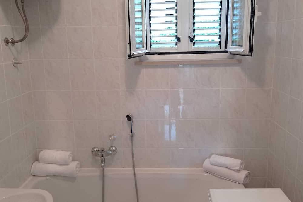 Your Mediterranean villa with large garden and private parking space - welcome! in Lumbarda, Korcula