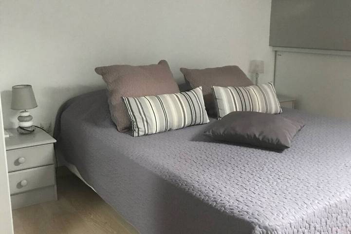 Gîte pour 4 personnes, avec terrasse dans Plage Des Pesquiers Hyeres - 3