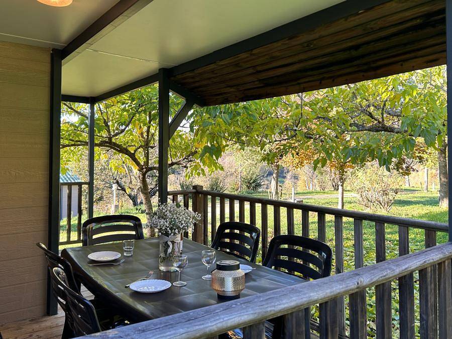 Camping Ushuaia Villages L’Oasis - Chalet 5 personnes - Chalet Acacias 5 personnes in Éclassan, Région de Tournon-sur-Rhône