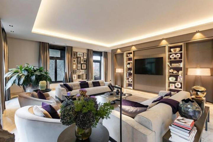 Landhaus für 2 Personen, mit Balkon und Terrasse sowie Whirlpool und Garten in Amsterdam