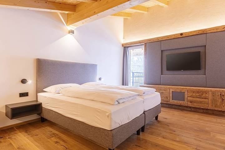 Ganze Wohnung, Superior Penthouse mit 2 Schlafzimmern in Lechtaler Alpen, Lermoos