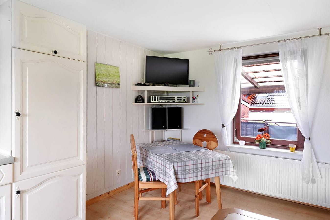 Ganze Wohnung, Ferienwohnung 'Landferien Schütt' mit Balkon in Neuenkirchen (Land Hadeln), Cuxland
