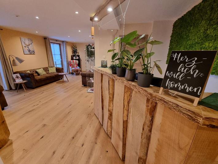 Hotel für 2 Personen, mit Balkon/Terrasse und Balkon sowie Terrasse und Garten in Waldmünchen - 3