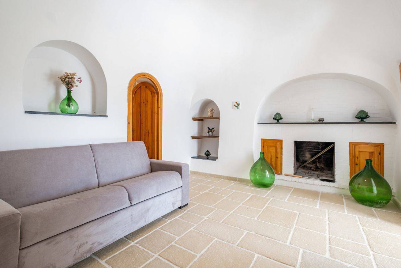 Appartement entier, Trullo Bella Vista x4 with patio and parking in Fasano, Salento