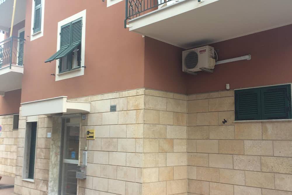 Ganze Wohnung, Haus am Meer im Borgio Verezzi in Borgio Verezzi, Riviera di Ponente