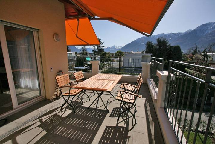 Ganze Wohnung, Casa la Brima – Helle, grosszügige Wohnung im obersten Stock in Ascona, Tessiner Alpen