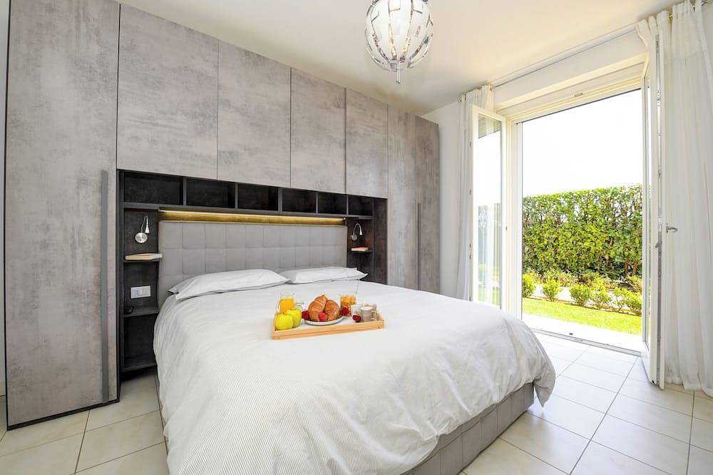 Martina House in Lonato, Garda Bergen