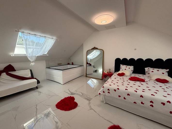 Location de vacances pour 2 personnes, avec jardin et jacuzzi à Guémené-Penfao - 4