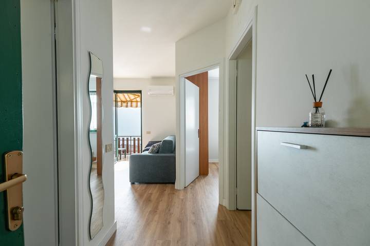 Gîte pour 2 personnes, avec vue ainsi que balcon et vue sur le lac à Sarnico - 3