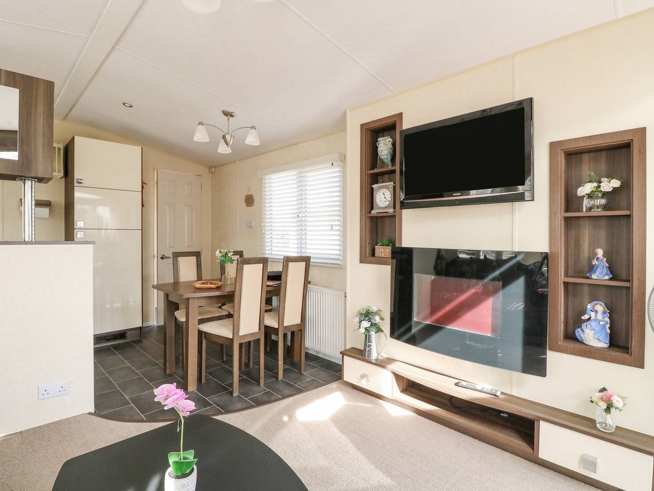 Audrey's Lodge, Foxburrow Hang in Fritton and Saint Olaves, Great Yarmouth