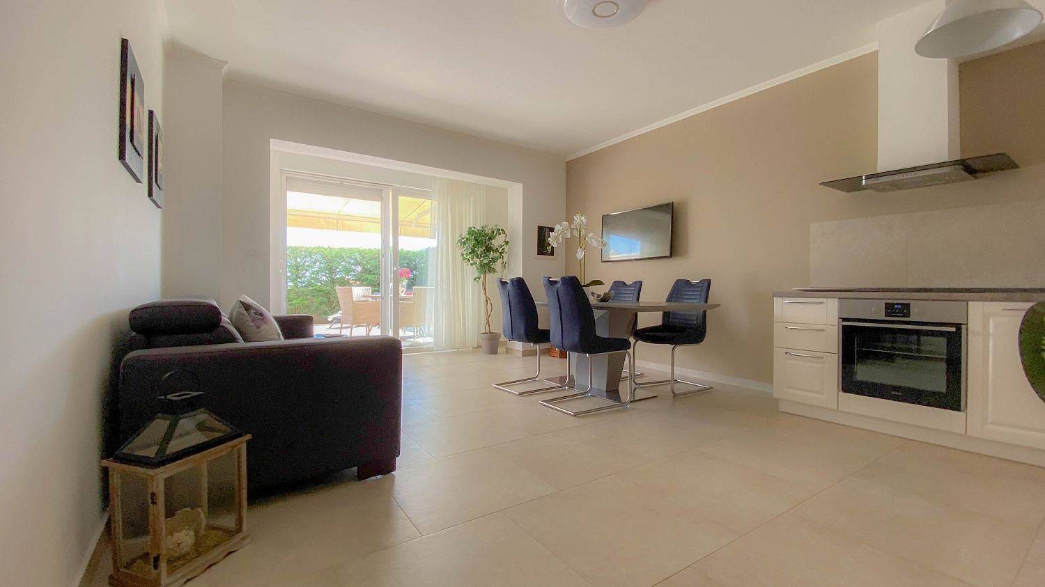 Geheel appartement, Vakantieappartement voor 4 personen met tuin in Mareda, Regio Umag