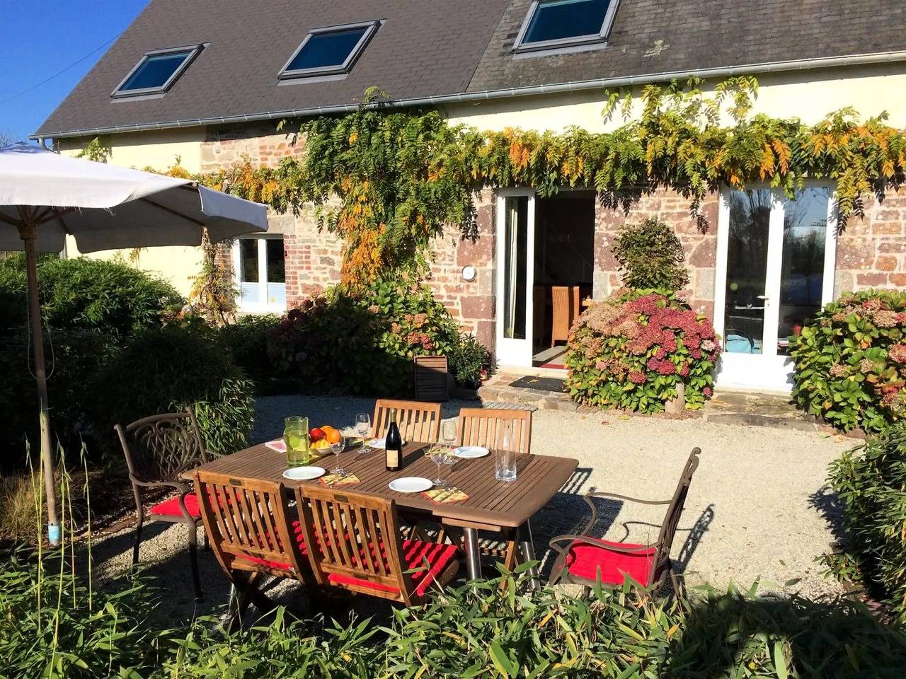 Haus 6 Personen in Sourdeval-les-Bois, Coutances und Umgebung