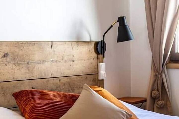 Gîte pour 18 personnes, avec sauna ainsi que jardin et balcon à Serraval - 3