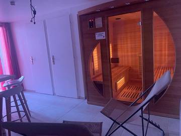 Gîte pour 3 personnes, avec balcon et sauna à Aouste-sur-Sye