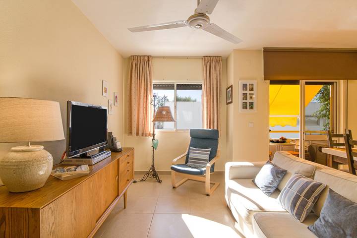 Ferienwohnung für 4 Personen, mit Balkon in Faro - 2