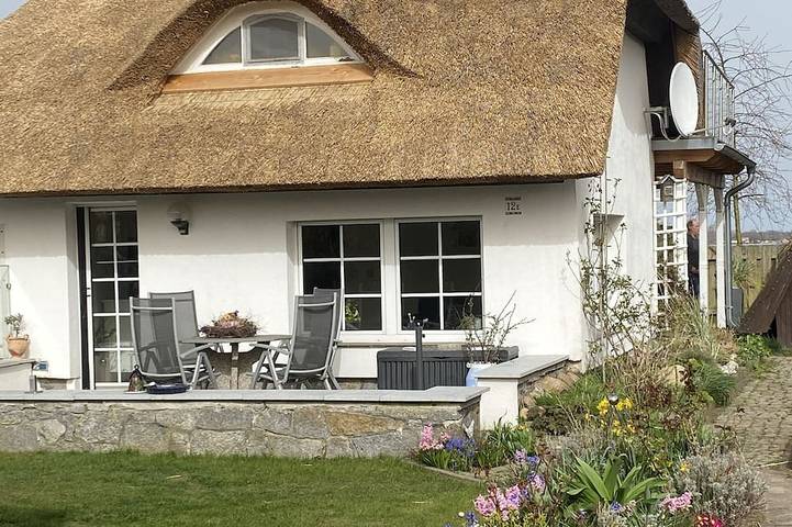 Ferienhaus für 6 Personen, mit Balkon und Garten - 1