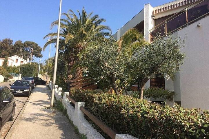 Gîte pour 2 personnes, avec jacuzzi et terrasse dans Plage de Portissol
