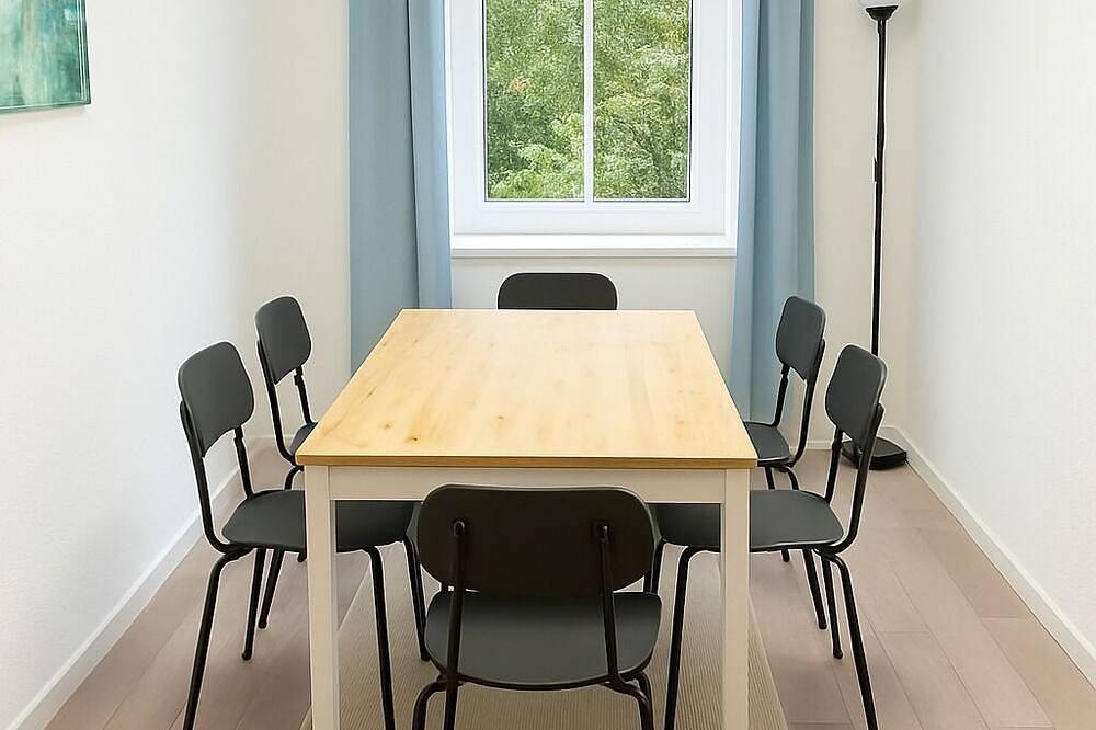 Ganze Wohnung, Stayinn -Merseburg, Ap8-3 in Merseburg, Saale-Unstrut