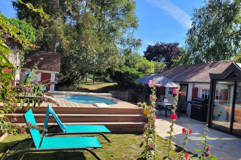 Maison de village avec grand jardin à 1h de Paris/ Private Family village house in Mareuil-la-Motte, Oise