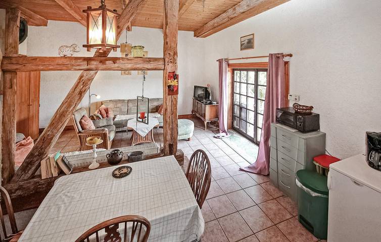 Ferienhaus für 3 Personen, mit Terrasse und Garten sowie Seeblick in Jabel - 4