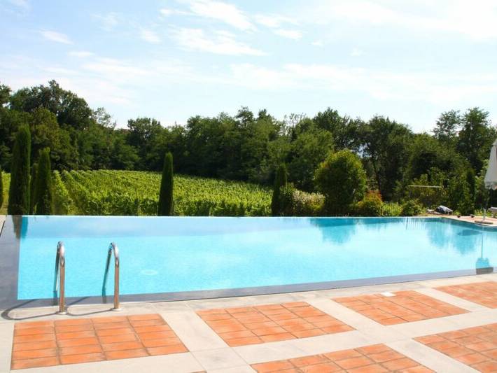 Location de vacances pour 5 personnes, avec jardin à Montecarlo (Toscane)