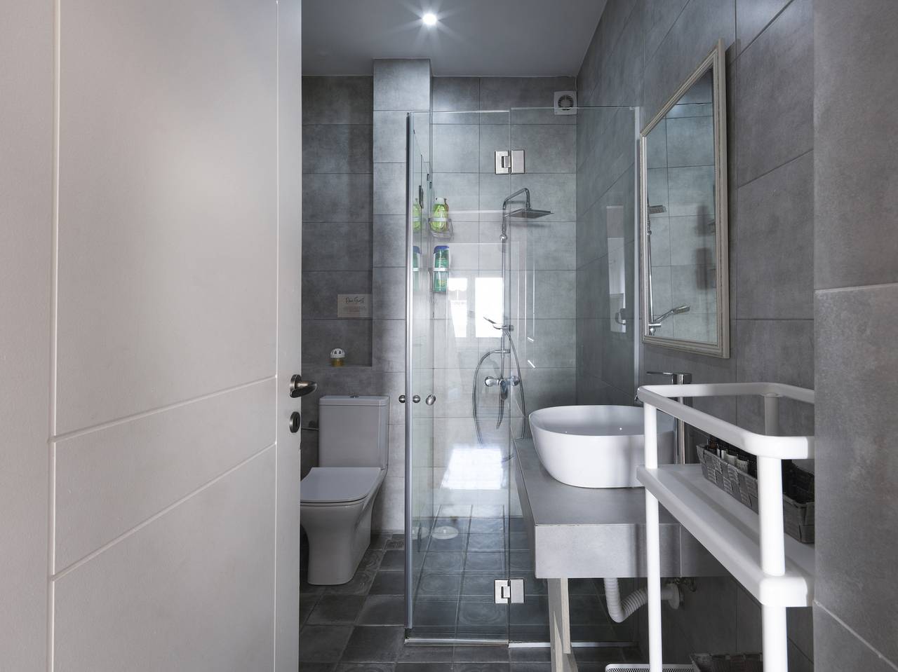 1R · Cozy Athenian apartment next, foto 15