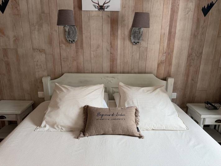 Chambre d’hôte pour 2 personnes, avec Jacuzzi et Terrasse à Bagnères-de-Luchon