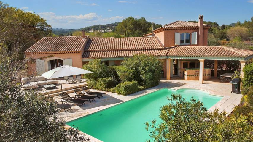 Gîte pour 8 personnes, avec Piscine à Cotignac - 2