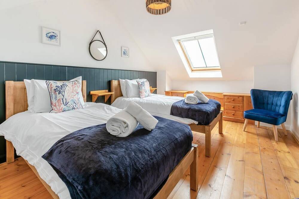 Ganze Wohnung, 3 Bed in Coverack (oc-b31082) in Coverack, Cornwall